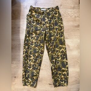 Everlane Camouflage Ankle Pants